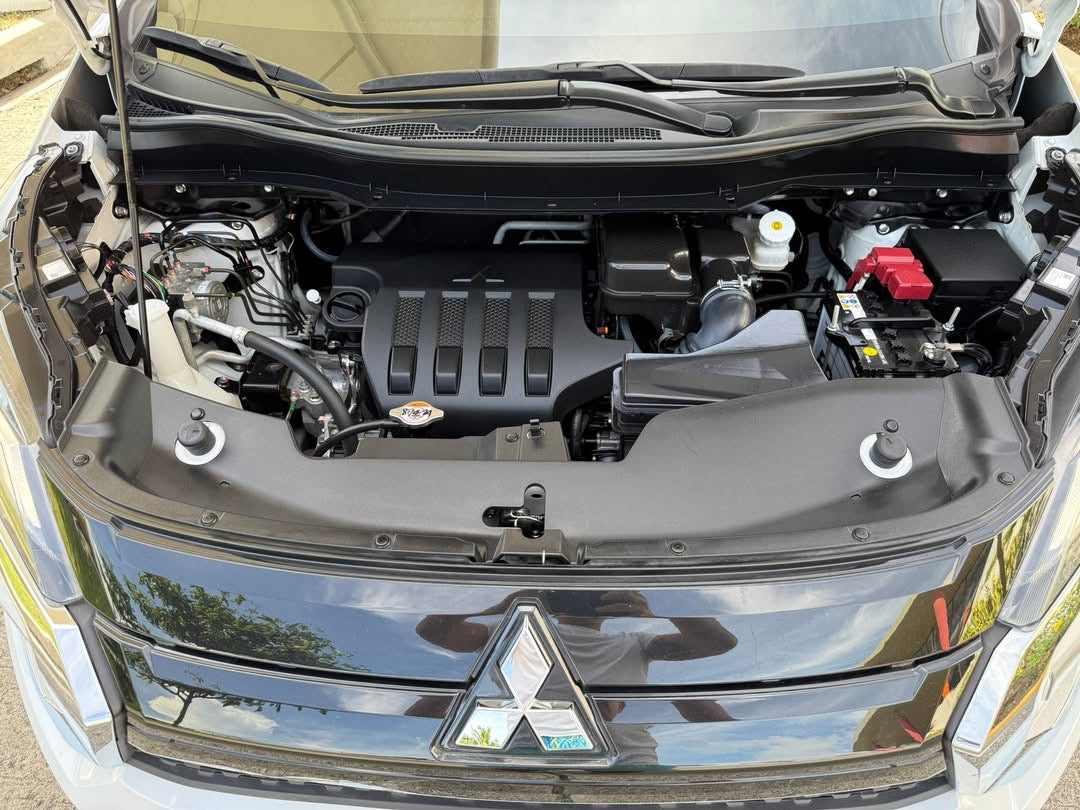 2025 Mitsubishi Xpander GLS AT