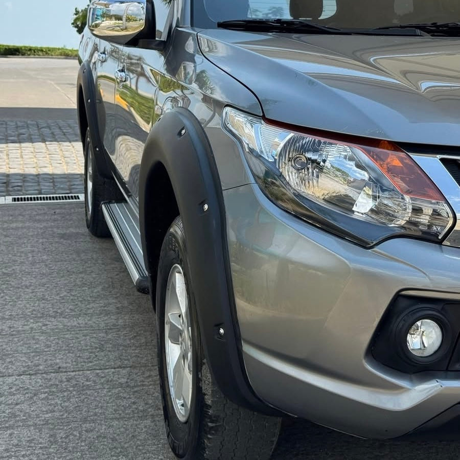 2016 Mitsubishi Strada GLX AT