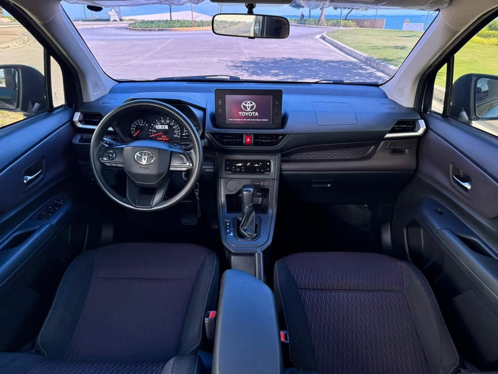 2024 Toyota Avanza E AT