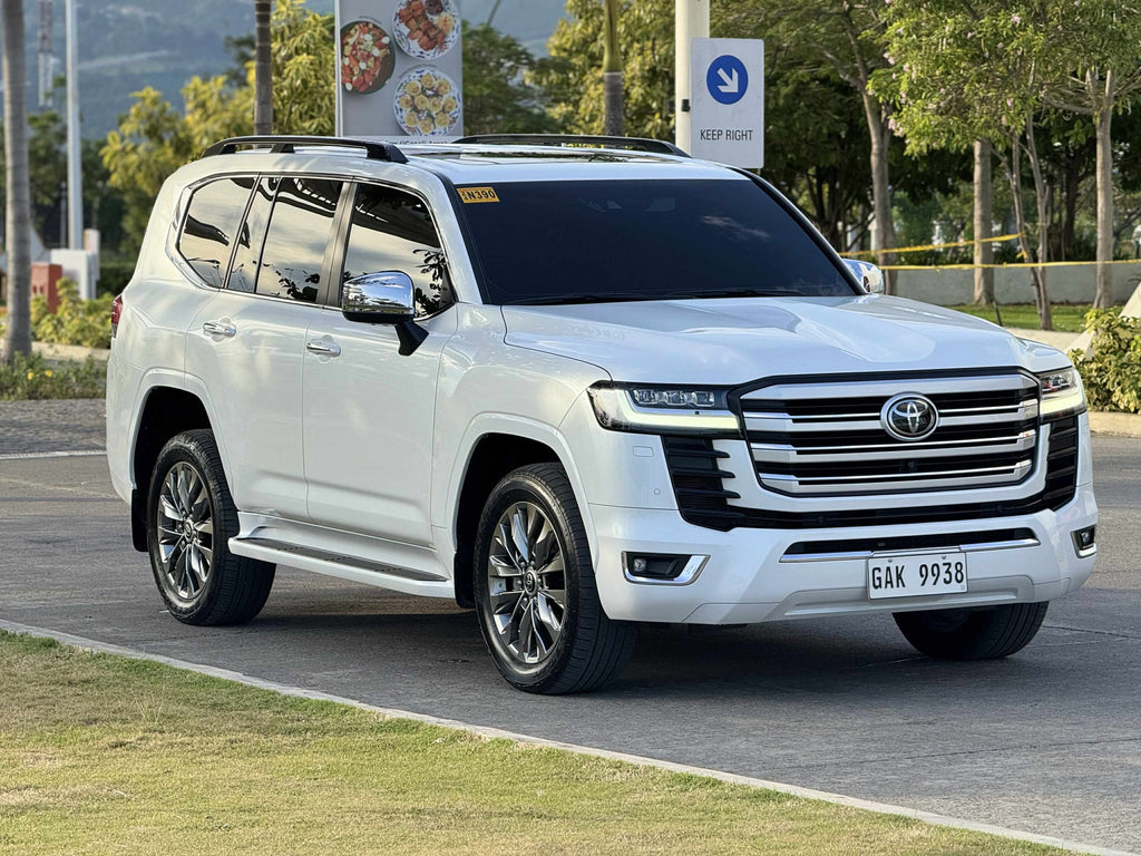2023 Toyota Land Cruiser ZX