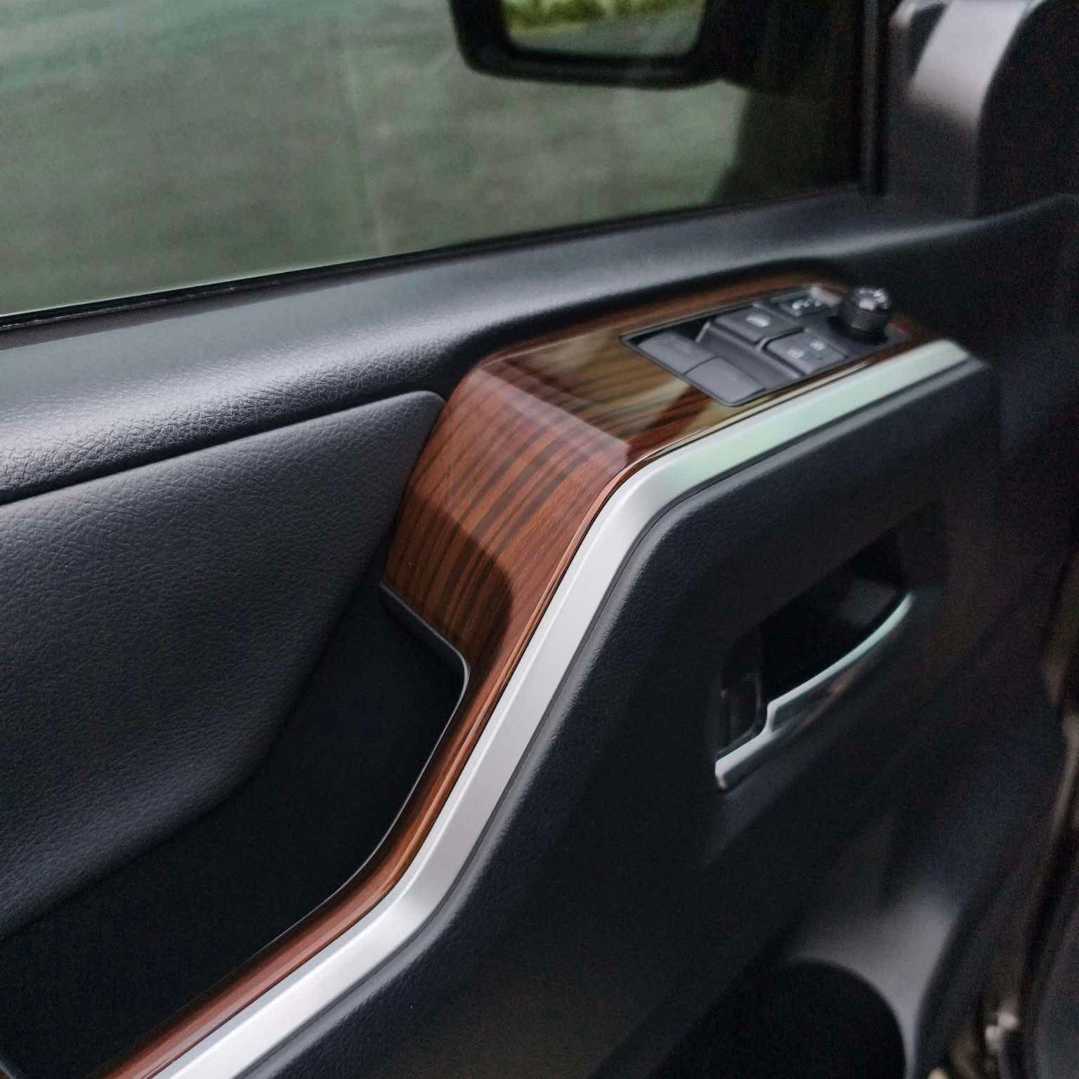 2021 Toyota Super Grandia Elite Edition AT