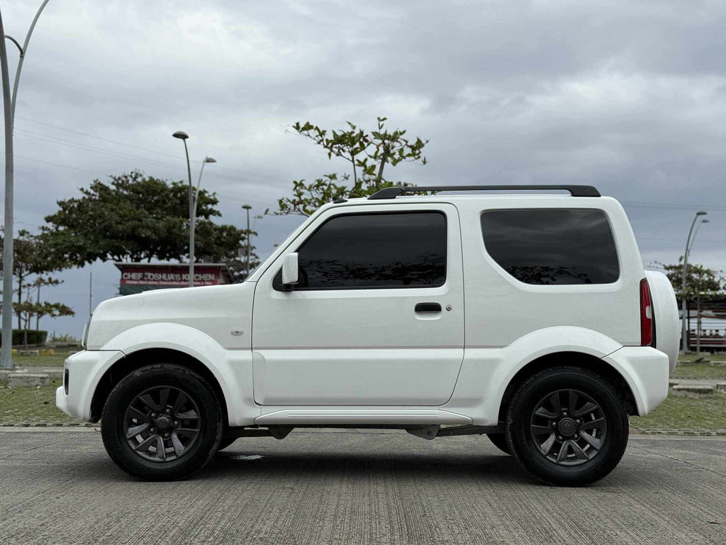 2017 Suzuki Jimny GLX AT