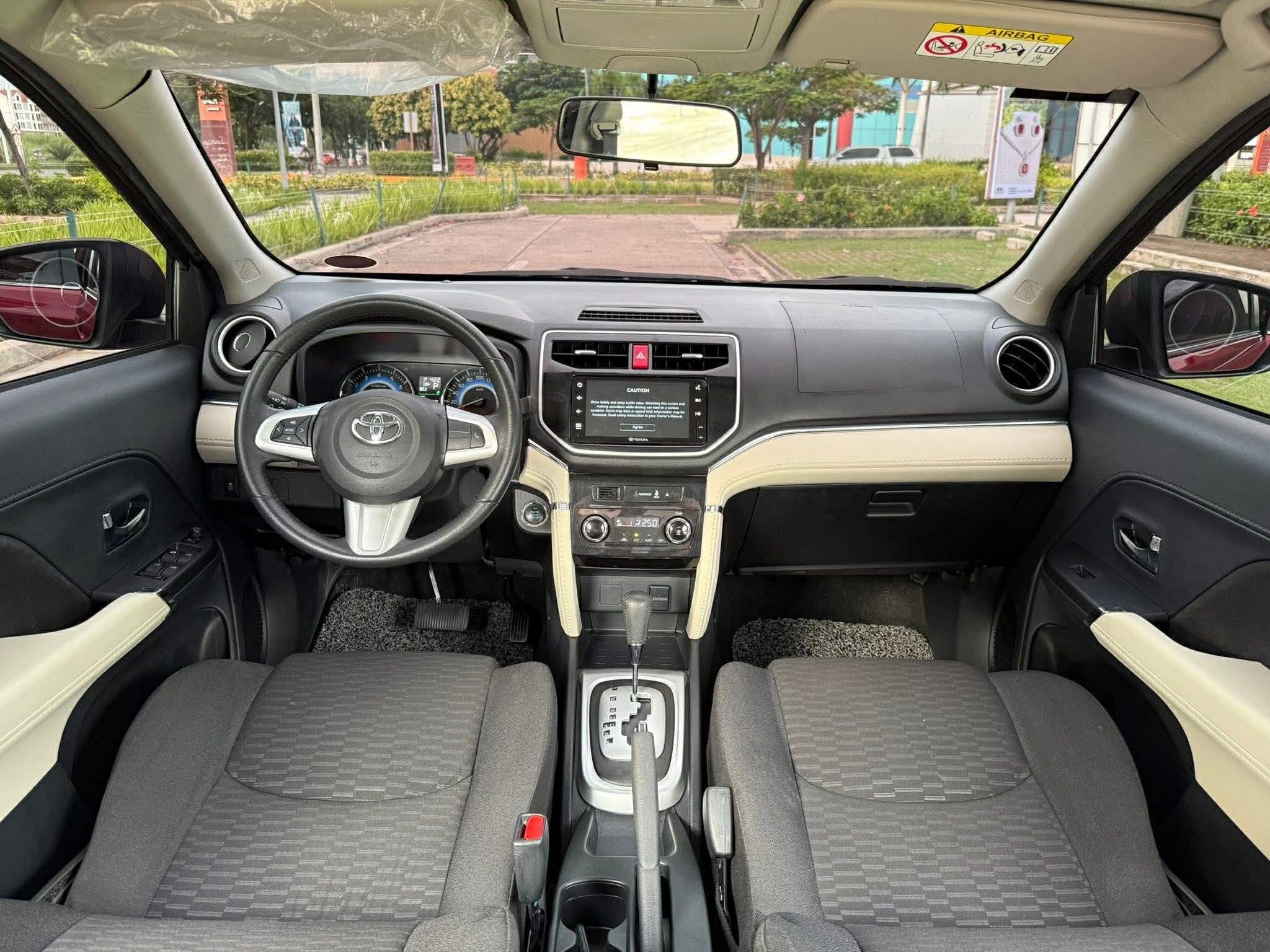 2023 Toyota Rush GRS AT