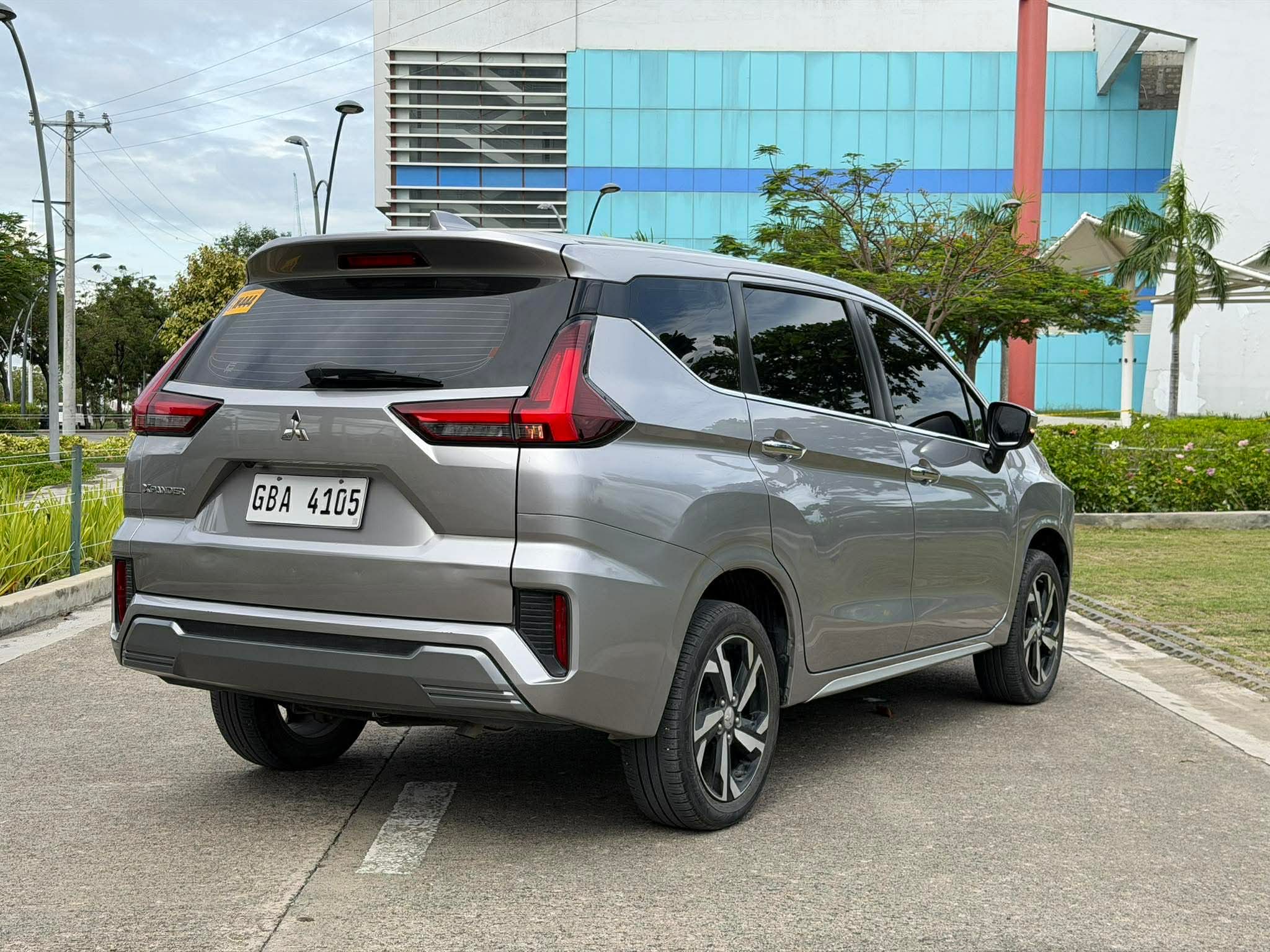 2023 Mitsubishi Xpander GLS AT