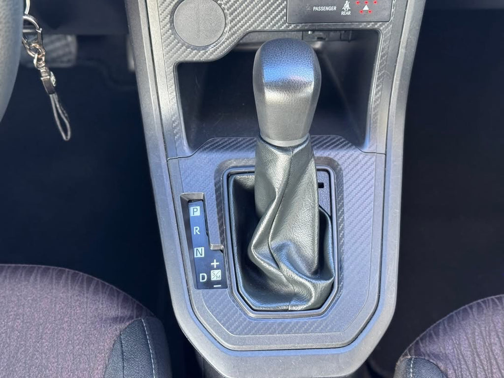 2024 Toyota Avanza E AT