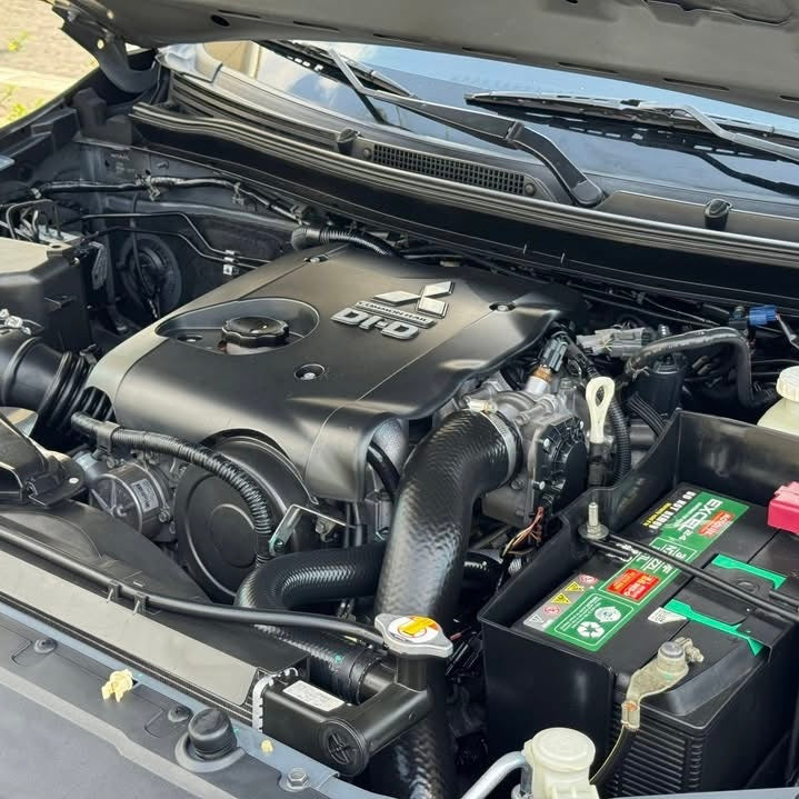 2016 Mitsubishi Strada GLX AT