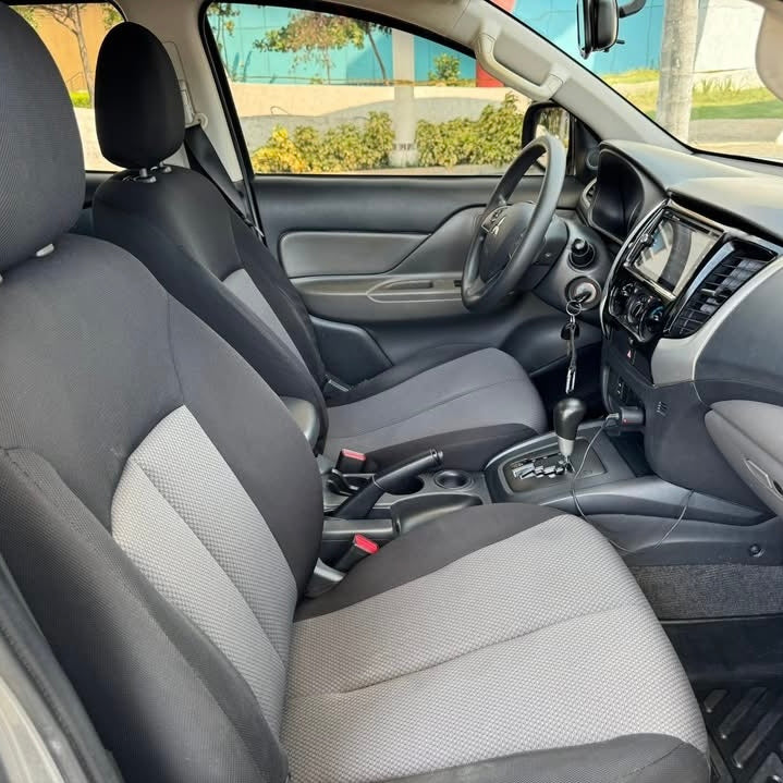 2016 Mitsubishi Strada GLX AT